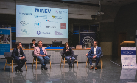 On Friday, high school teachers gathered at the  Prague University of Economics and Business for the ÚČEKON conference, organized by INEV