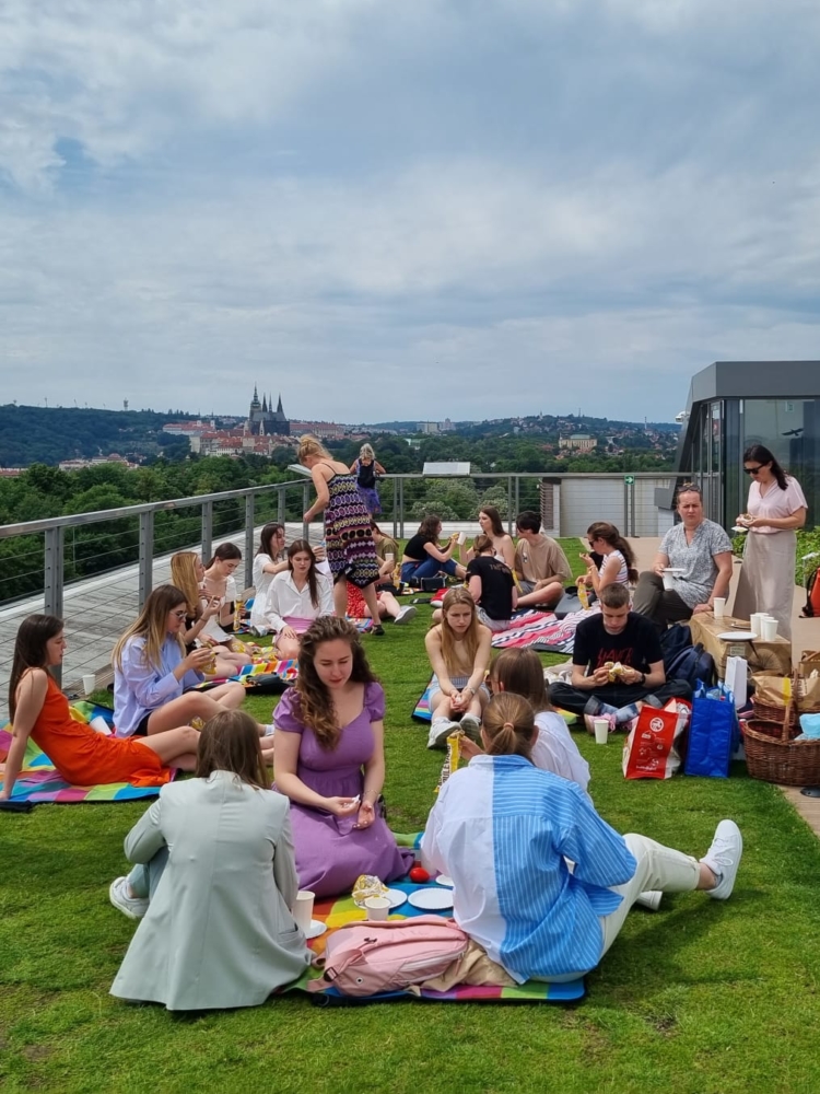 Ukrainian Students Wave Goodbye to Academic Year