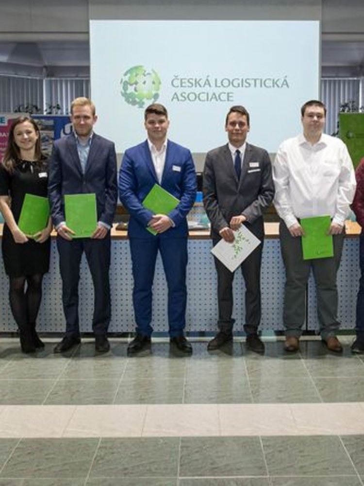 The Department of Logistics awarded the first ECBLc international certificate at the University of Economics, Prague