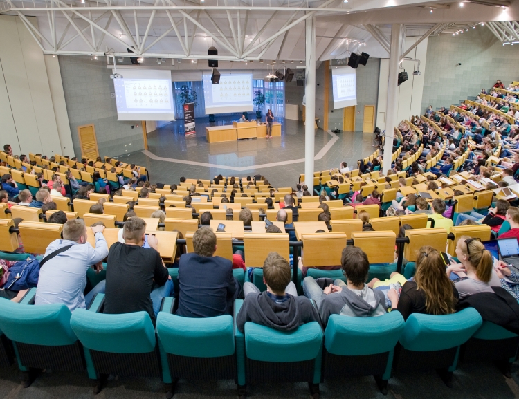 VŠE zve zájemce o studium na Dny otevřených dveří fakult