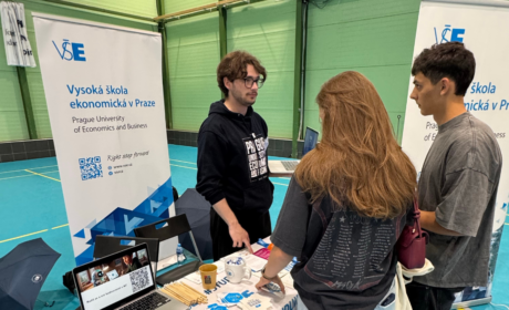 Vidíme se na Slovensku! VŠE vyráží na podzimní roadshow