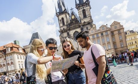 VŠE přivítá v září více než 700 zahraničních studentů