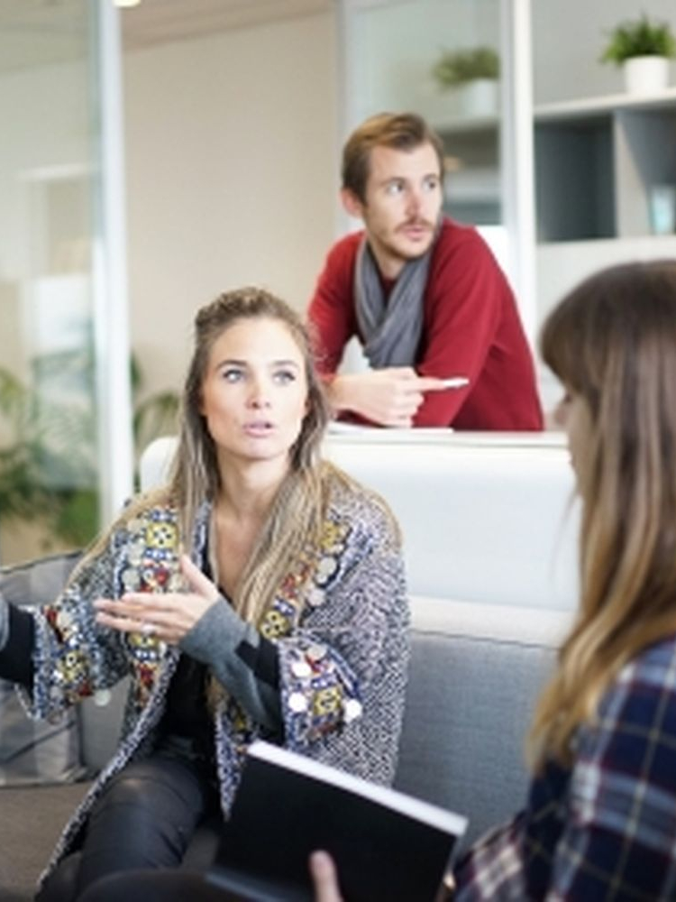 I nyní můžete využít služeb Akademické psychologické poradny
